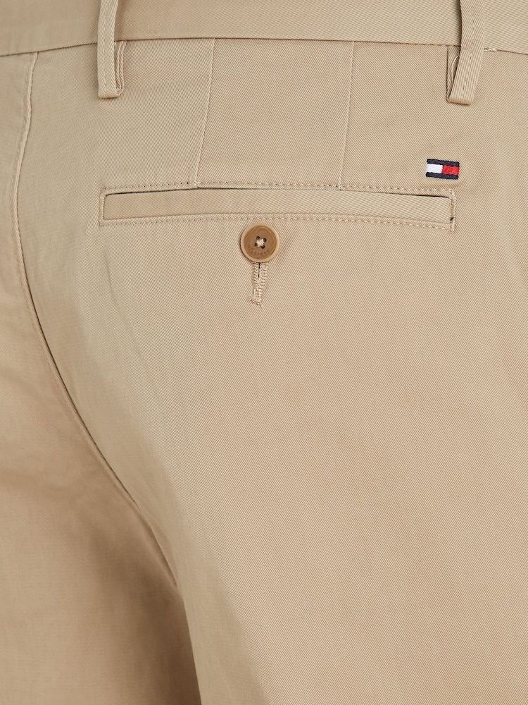 Tommy Hilfiger Light Brown Slim Bleecker Flex Chinos - Image 4 of 6