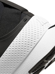 Nike Black Go FlyEase Trainers - Image 9 of 11