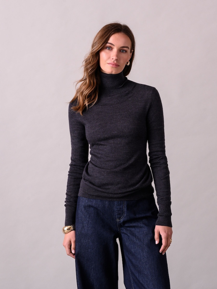 Gris - Suéter azul de lana de merino de Celtic & Co. - Imagen 1 de 5 Gris - Suéter azul de lana de merino de Celtic & Co. - Imagen 1 de 5