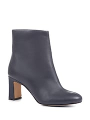 Jones Bootmaker Letty Heeled Leather Ankle Boots - Image 3 of 6
