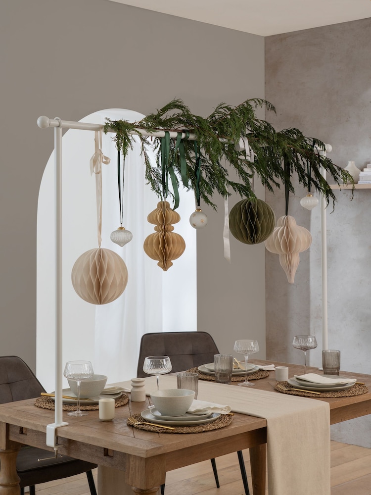 White Decorative Table Arch - Image 1 of 6