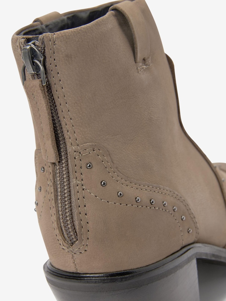 Nerc rjava - Kavbojski čevlji s kovicami Forever Comfort® Škornji - Slika 9 iz 9 Nerc rjava - Kavbojski čevlji s kovicami Forever Comfort® Škornji - Slika 9 iz 9