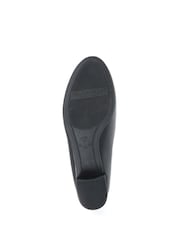 Pavers Block Heel Court Shoes - Image 5 of 7