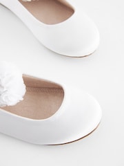 White Wide Fit (G) Stain Resistant Corsage Flower Occasion Shoes - Image 3 of 5