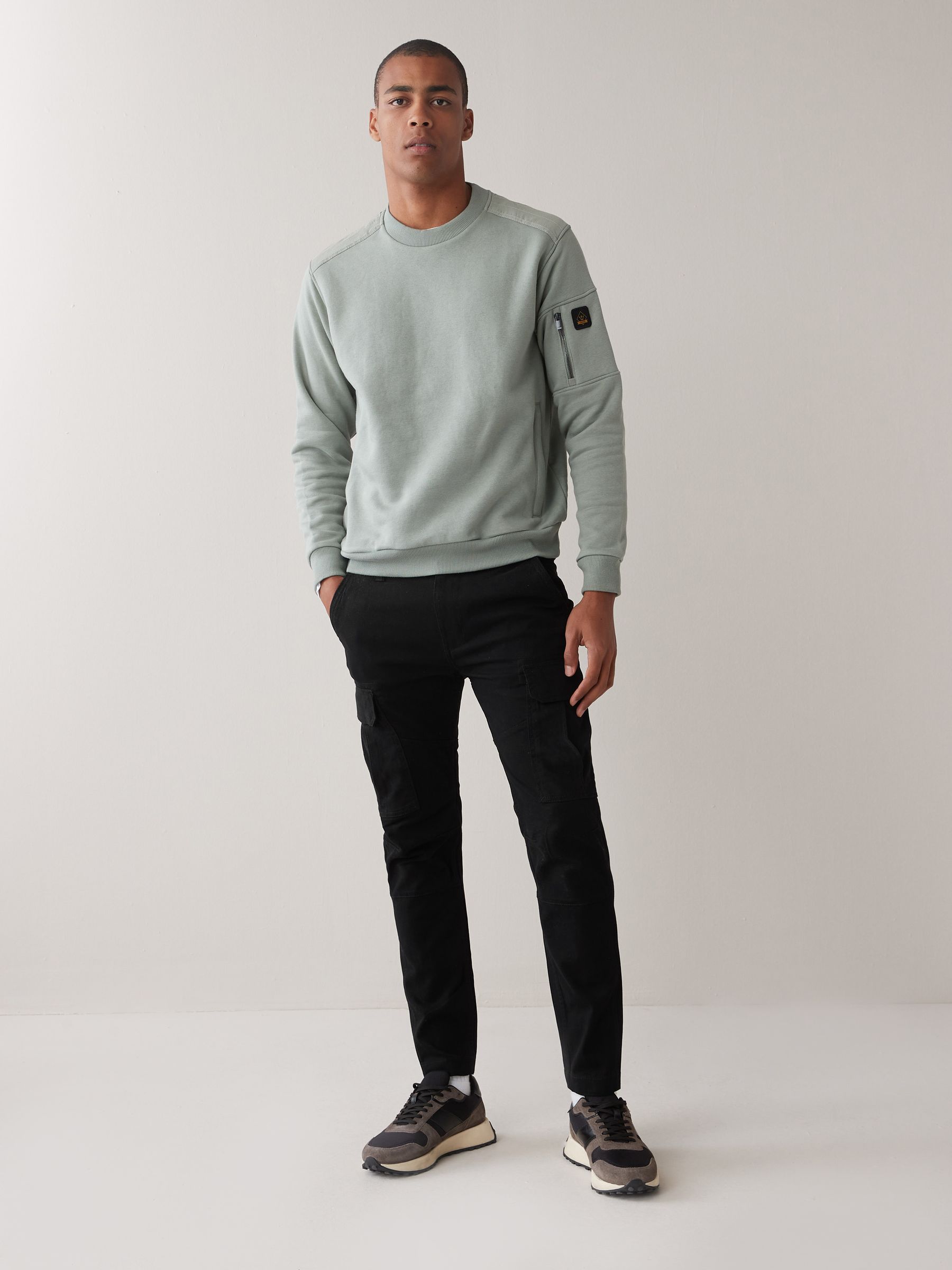 Stretch pants with pockets top
