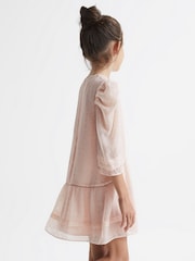 Vestido con detalle metalizado y hombro fruncido Rose de Reiss - Imagen 4 de 8