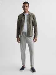 Reiss Brighton Hose in Relaxed Fit mit Kordelzug und Umschlag - Bild 3 von 5