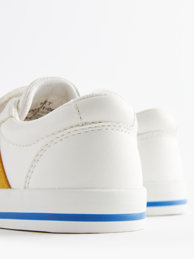 Blanc à rayures arc-en-ciel - Chaussures à fermeture scratch imprimé étoiles - Image 9 of 9
