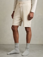 Reiss Oatmeal Melange Tyne Drawstring Fleece Lined Shorts - Image 3 of 6
