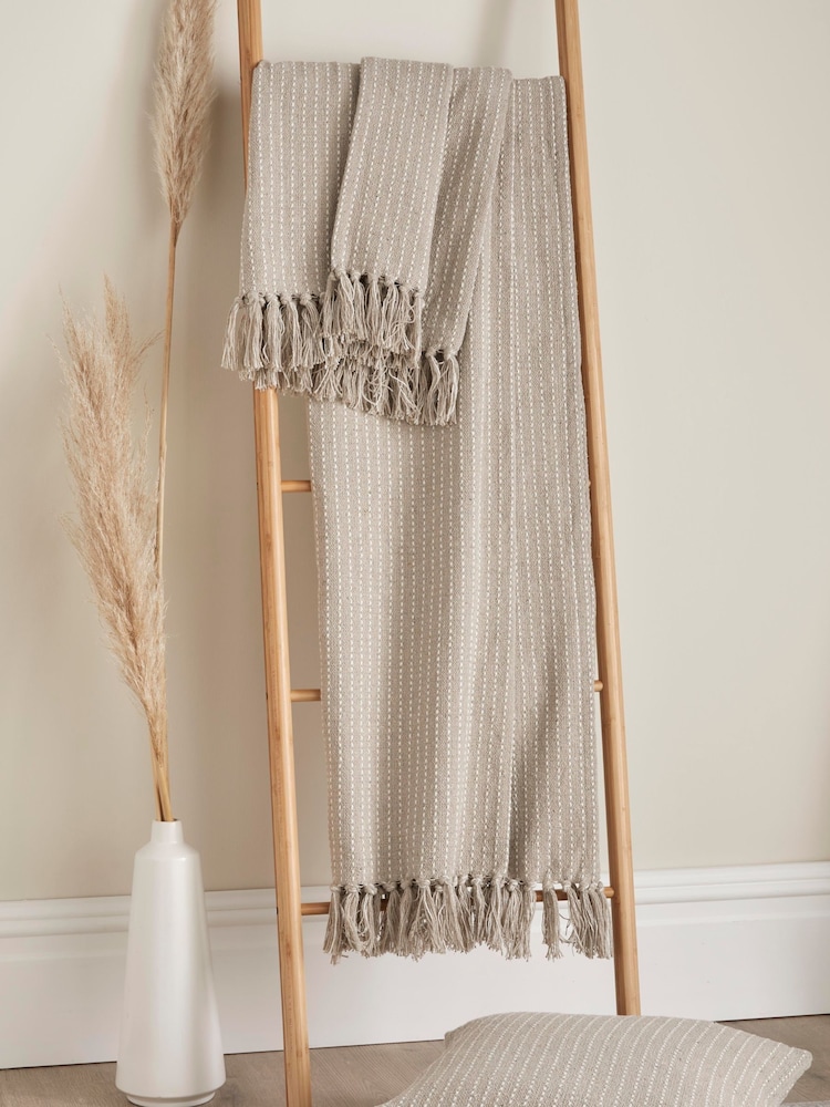 Drift Home Natural Quinn 100% Cotton Throw - Image 1 of 3