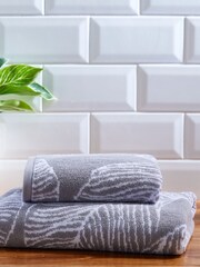 Fusion Grey 100% Cotton Matteo Jacquard Towel - Image 2 of 3