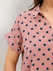 Yours Curve Pink Pleated Front Shirt - Image 4 of 5