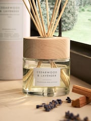 Bronx Cedarwood and Lavender 100ml Fragranced Reed Diffuser - Image 2 of 3