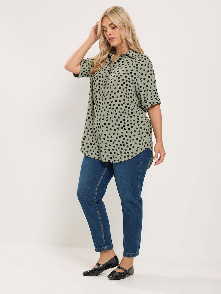 Yours Curve Green Overhead Half Placket Shirt - Image 2 of 6