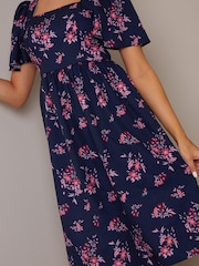 Hellblau - Chi Chi London Geblümtes Midikleid mit eckigem Ausschnitt - Bild 4 von 4