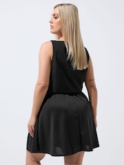 Yours Curve Black Limited Pleated Mini Skirt - Image 3 of 5
