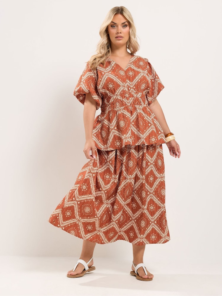Yours Curve Red Printed Co-Ord Skirt - Image 1 of 7