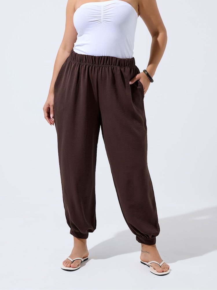 Yours Curve Brown Limited Hareem Balloon Trousers - Image 2 of 6 Yours Curve Brown Limited Hareem Balloon Trousers - Image 2 of 6