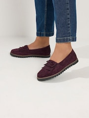 Yours Curve Red Extra Wide Fit Bow Detail Fringe Loafers - Image 2 of 6