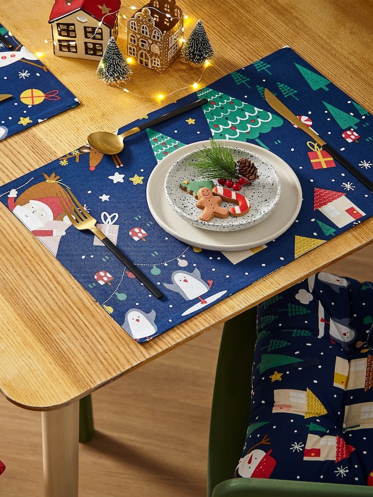 Catherine Lansfield Set of 2 Blue Santas Christmas Wonderland 100% Cotton Placemats - Image 1 of 4