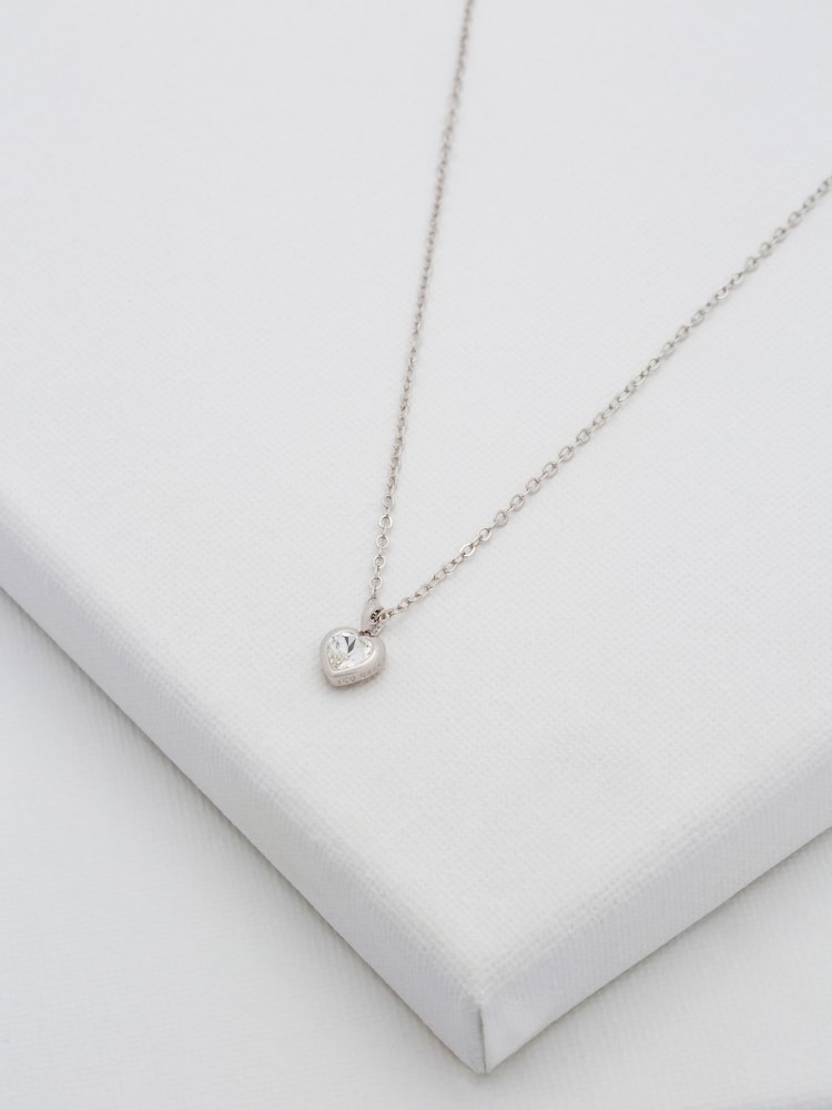 Zilverkleurig - Ted Baker HANNELA: Ketting met kristallen hart hanger - Image 4 of 10