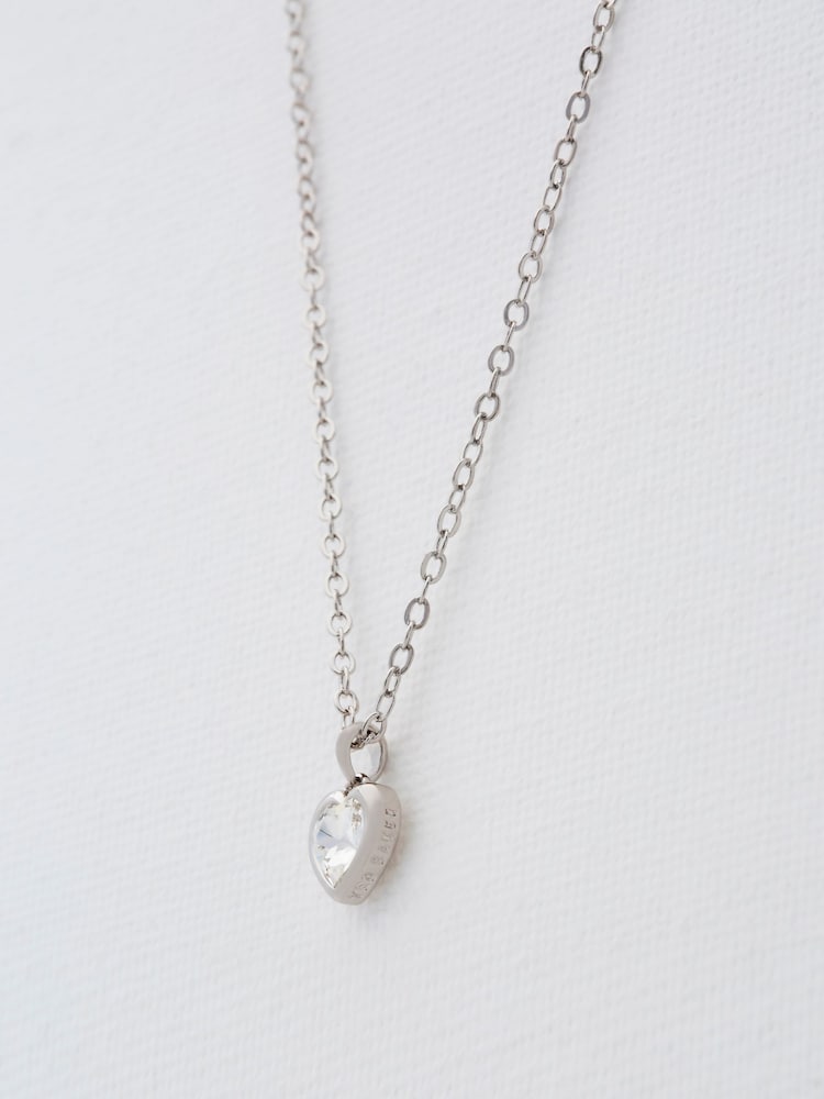 Zilverkleurig - Ted Baker HANNELA: Ketting met kristallen hart hanger - Image 5 of 10