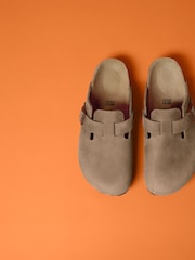 Birkenstock Tabacco Brown Boston Oil Leather Clogs - Image 6 of 7