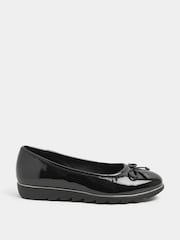 Yours Curve Black Extra Wide Fit Metal Rand Bow Wedge Ballet Pumps - Image 3 of 6