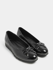 Yours Curve Black Wide Fit Metal Rand Bow Wedge Ballet Pumps - Image 4 of 6