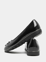 Yours Curve Black Wide Fit Metal Rand Bow Wedge Ballet Pumps - Image 5 of 6