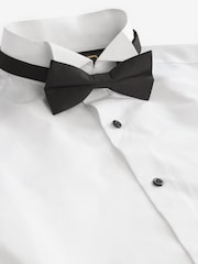 White Skinny Fit Single Cuff Dress Shirt and Bow Tie Set - Image 7 of 9