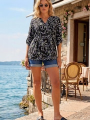 Roman Black Abstract Print Pintuck Stretch Top - Image 4 of 4