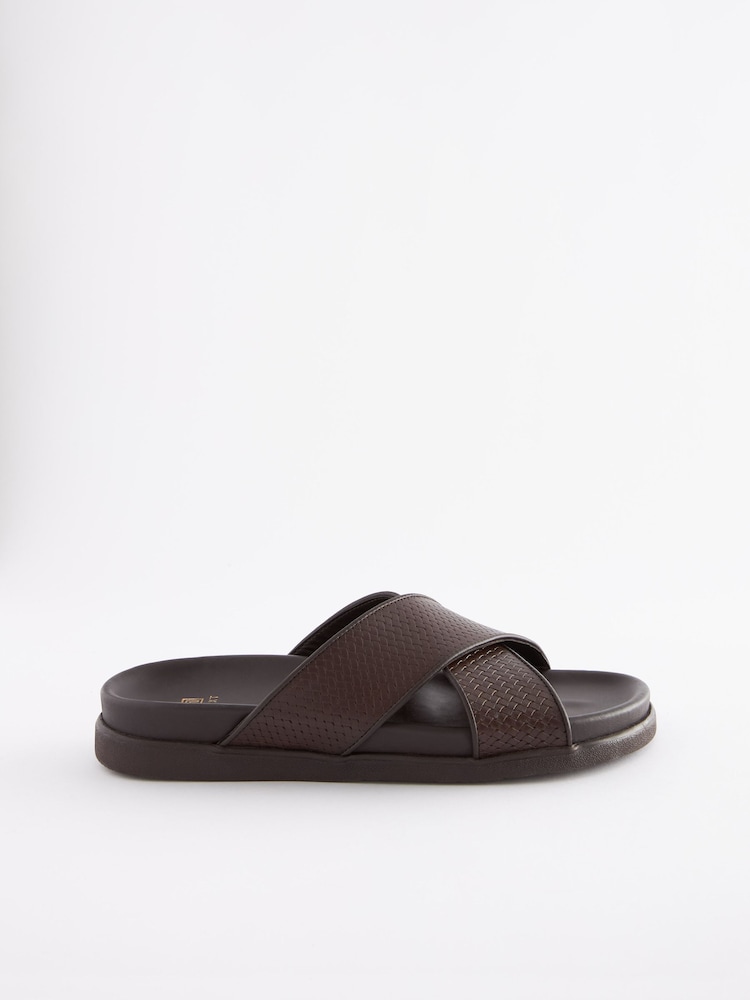 Brązowy - Embossed Leather Cross Strap Sandals - Image 3 of 6