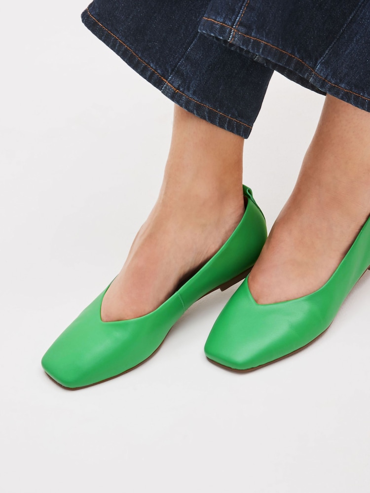 Green Signature Leather Hi Cut Ballerina Shoes - Image 3 of 7