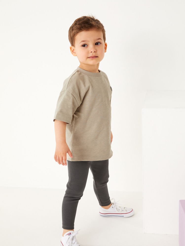 Neutral Oversized Short Sleeves 100% Cotton T-Shirt and Leggings Set (3mths-7yrs) - Image 2 of 6