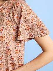Ecru Ditsy Smocked Short Sleeves Round Neck Top - Image 3 of 5