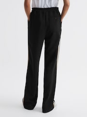 Reiss Black Odell Petite Wide Leg Pull On Trousers - Image 5 of 7