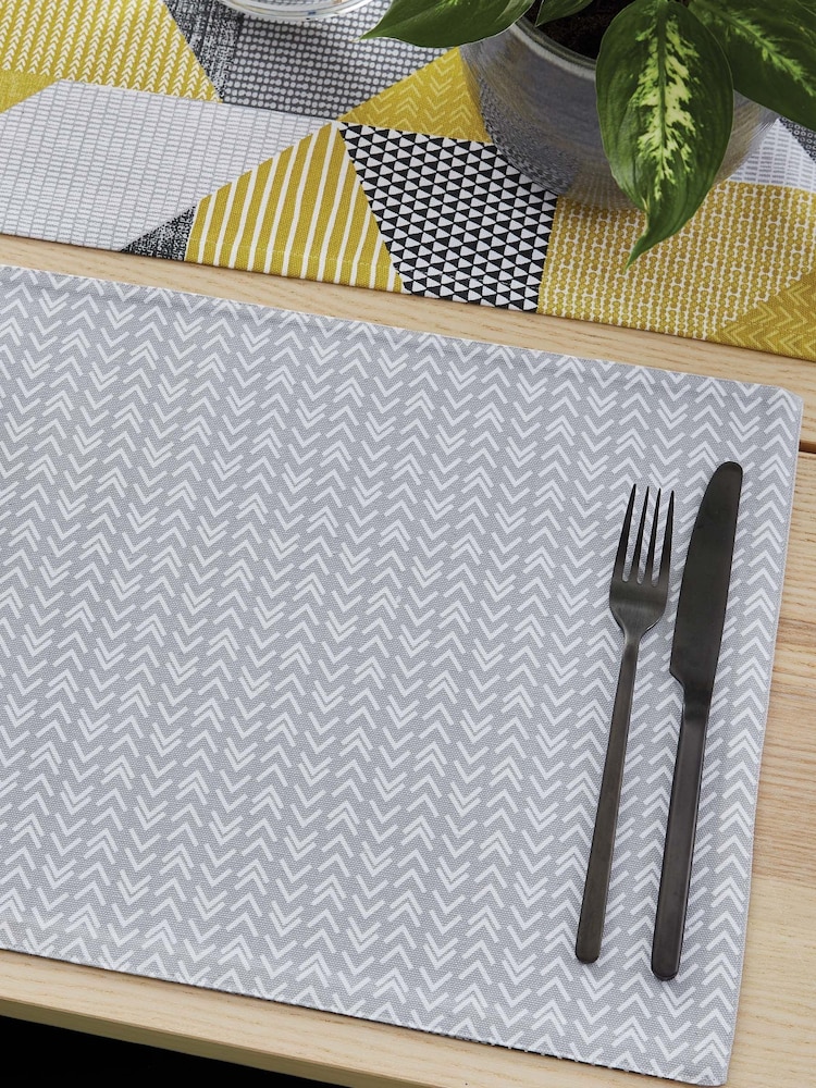 Catherine Lansfield 4 Pack Yellow Larsson Geo Wipeable 100% Cotton Placemats - Image 2 of 4