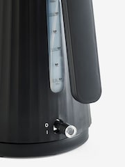 Black Sleek Kettle - Image 3 of 6