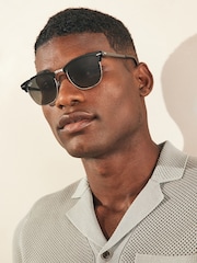 Mattblau - Ray-Ban New Kleine Wayfarer-Sonnenbrille - Bild 13 von 14