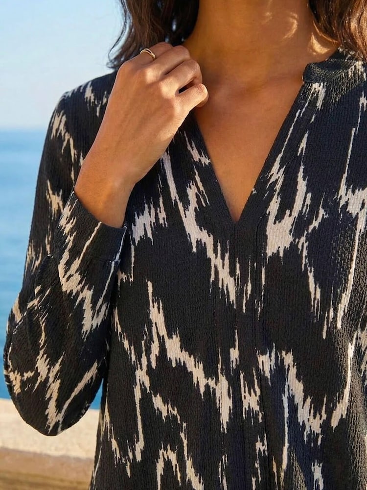 Roman Black Printed Notch Neck Shirt - Image 4 of 4