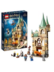 LEGO Harry Potter Hogwarts: Room of Requirement Set 76413 - Image 1 of 8