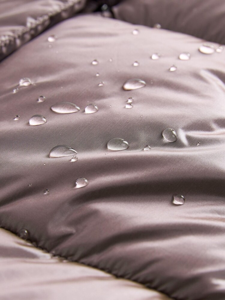 Violet - Manteau matelassé long imperméable Baker by Ted Baker - Image 13 of 15