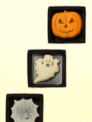 Choc on Choc Chocolate Ghost Pumpkin And Spiders Web Gift - Image 5 of 6