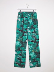 JD Williams Green Floral Tropical Pyjamas Set - Image 7 of 7