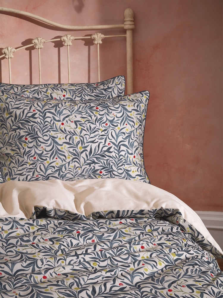 EW by Edinburgh Weavers Blue Malory English Floral Luxury 100% Cotton Slub Cord Pipe Duvet Cover And Pillowcase Set - Image 2 of 4