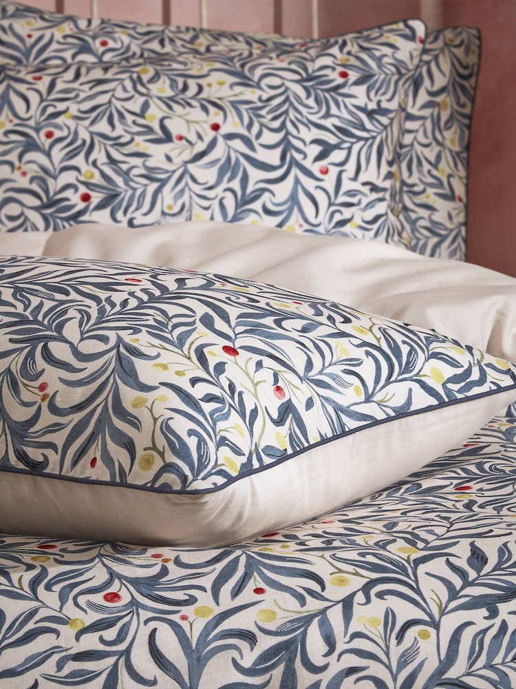 EW by Edinburgh Weavers Blue Malory English Floral Luxury 100% Cotton Slub Cord Pipe Duvet Cover And Pillowcase Set - Image 4 of 4