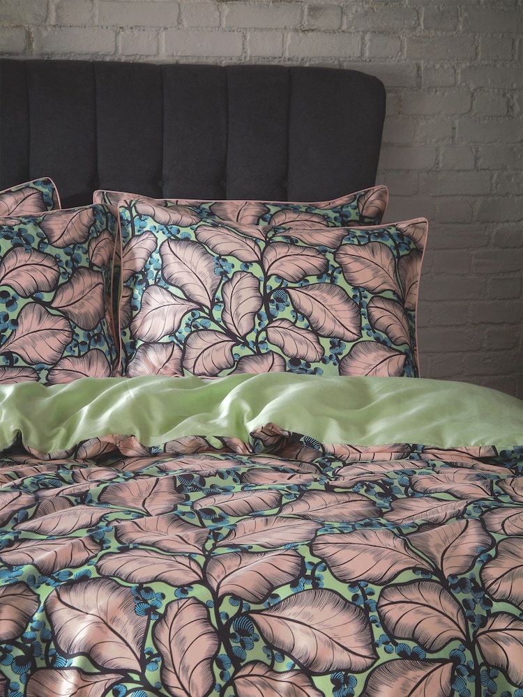 EW by Edinburgh Weavers Green Magali Cascading Leaves 200 Thread Count 100% Cotton Duvet Cover And Pillowcase Set - Image 2 of 4