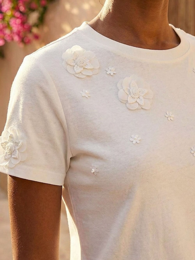 Roman White Floral Applique T-Shirt - Image 4 of 4