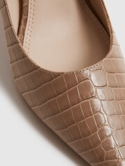 Reiss Camel Elina Mid Heel Leather Court Shoes - Image 6 of 6